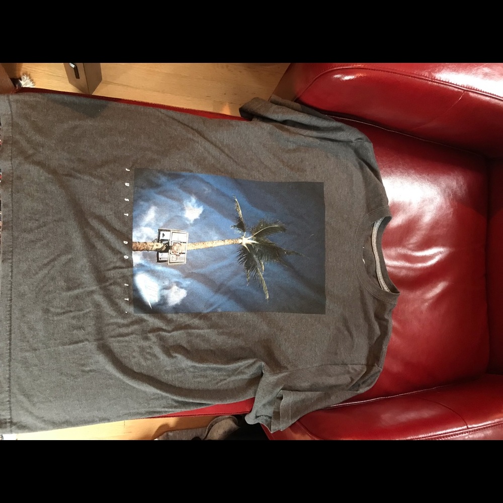 Nike air short sleeve tee